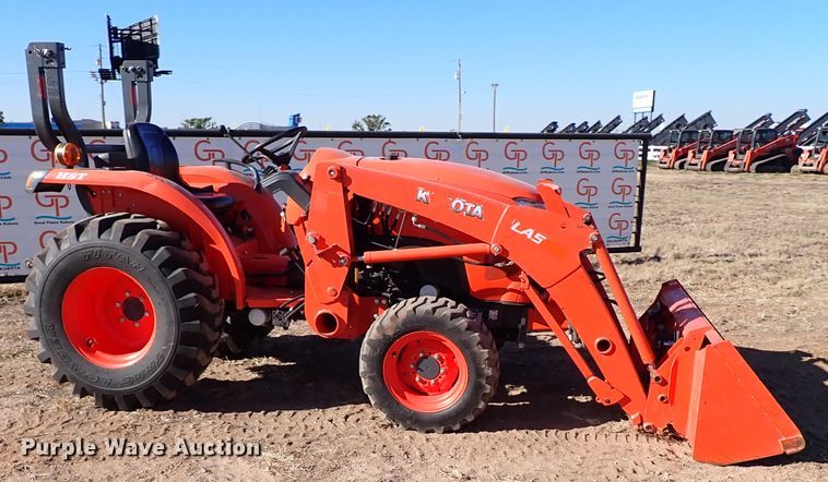 image for item IS9254 2019 Kubota L3301HST  MFWD tractor