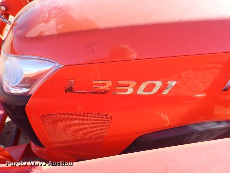 image for item IS9254 2019 Kubota L3301HST  MFWD tractor