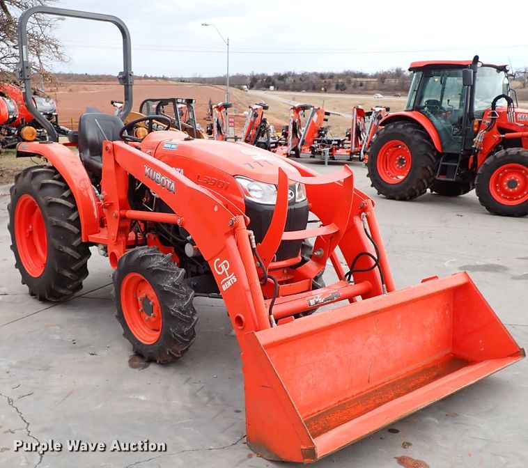 image for item IS9280 2019 Kubota L3901DT  MFWD tractor