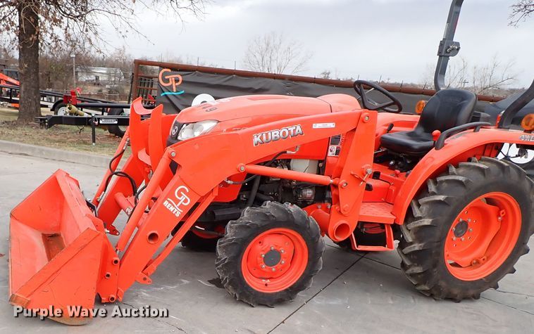 image for item IS9280 2019 Kubota L3901DT  MFWD tractor