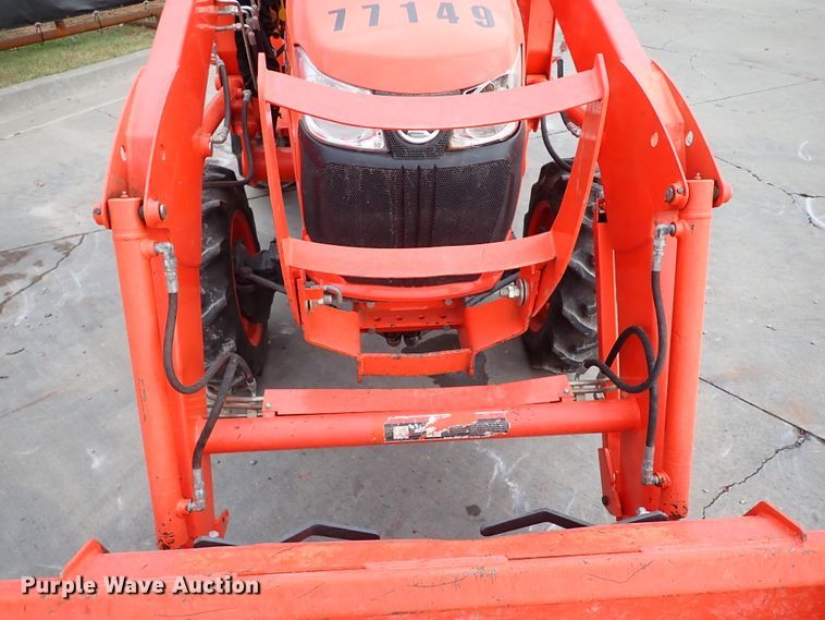 image for item IS9280 2019 Kubota L3901DT  MFWD tractor