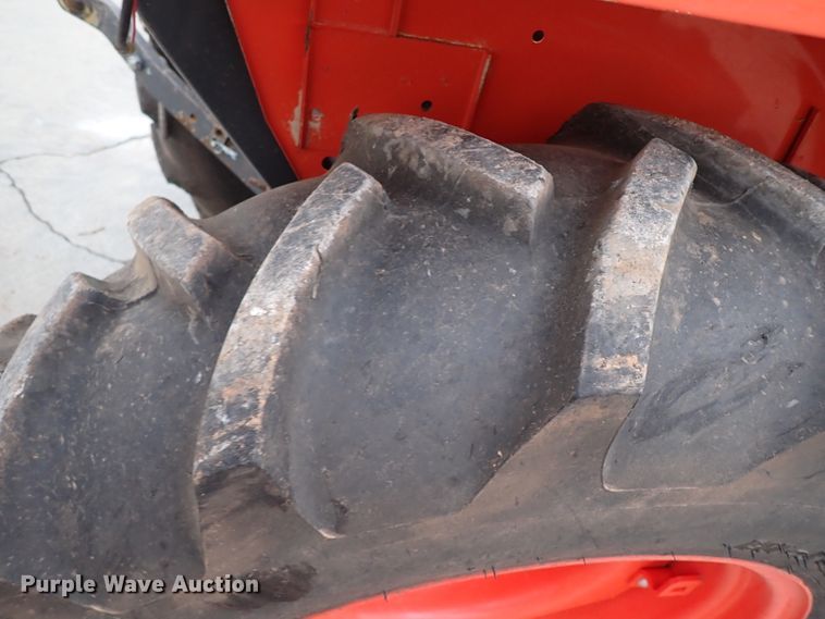 image for item IS9280 2019 Kubota L3901DT  MFWD tractor