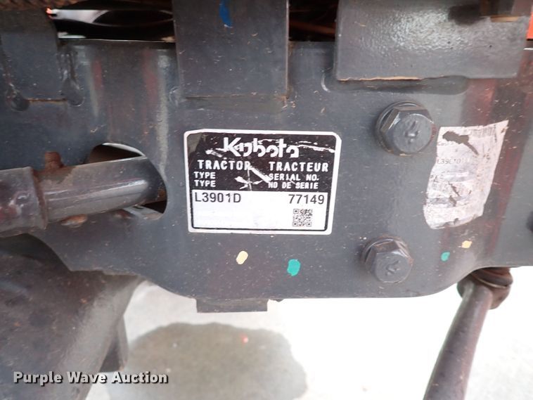 image for item IS9280 2019 Kubota L3901DT  MFWD tractor