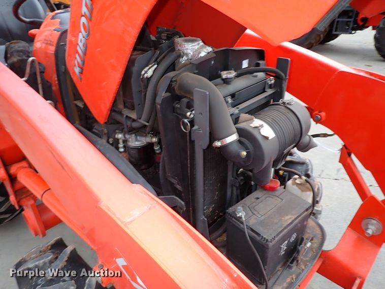 image for item IS9281 2019 Kubota L3901DT  MFWD tractor