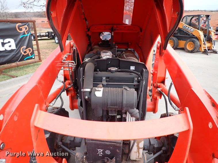 image for item IS9281 2019 Kubota L3901DT  MFWD tractor