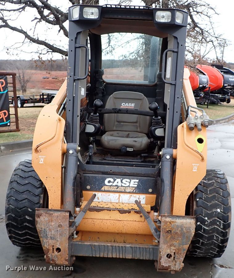 image for item IS9284 Case SV280  skid steer loader