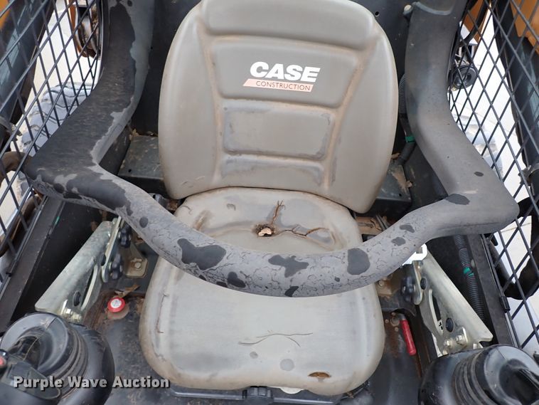 image for item IS9284 Case SV280  skid steer loader