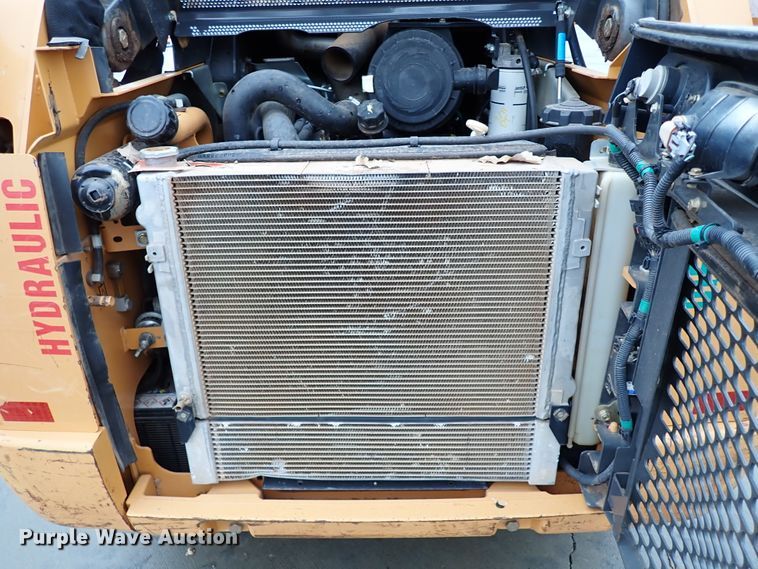 image for item IS9284 Case SV280  skid steer loader