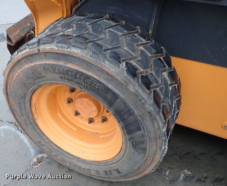 image for item IS9284 Case SV280  skid steer loader