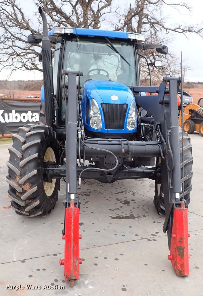 image for item IS9286 New Holland TS115A  MFWD tractor