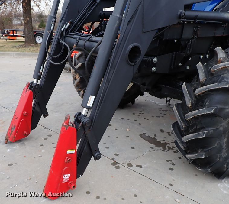 image for item IS9286 New Holland TS115A  MFWD tractor