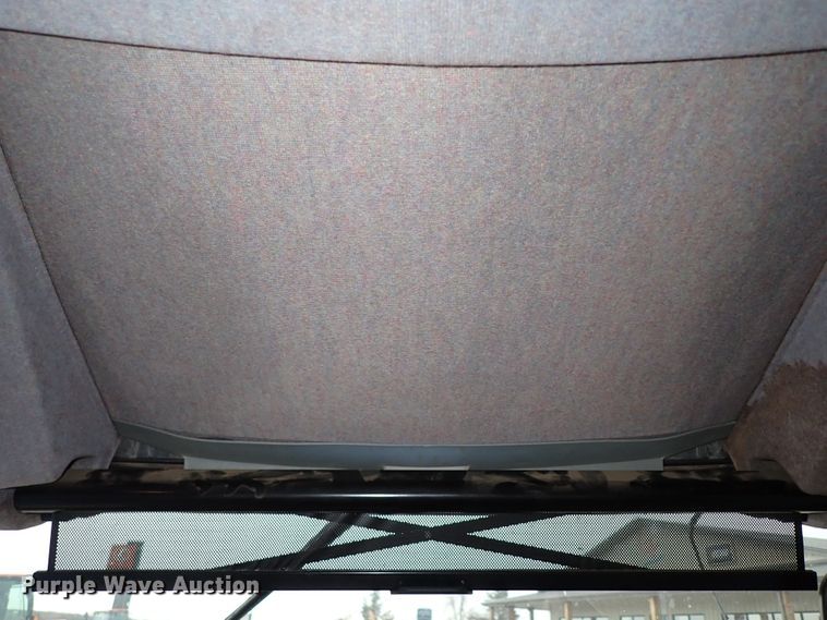 image for item IS9286 New Holland TS115A  MFWD tractor