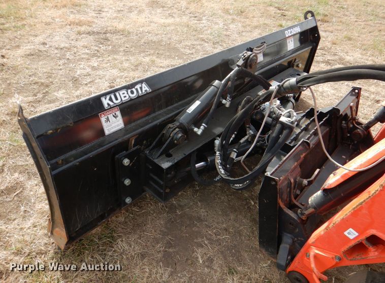 Kubota DZ3096 skid steer dozer blade in Davis, OK Item JD9504 sold