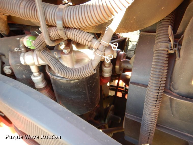 image for item JD9548 2019 Kubota L3301DT  MFWD tractor