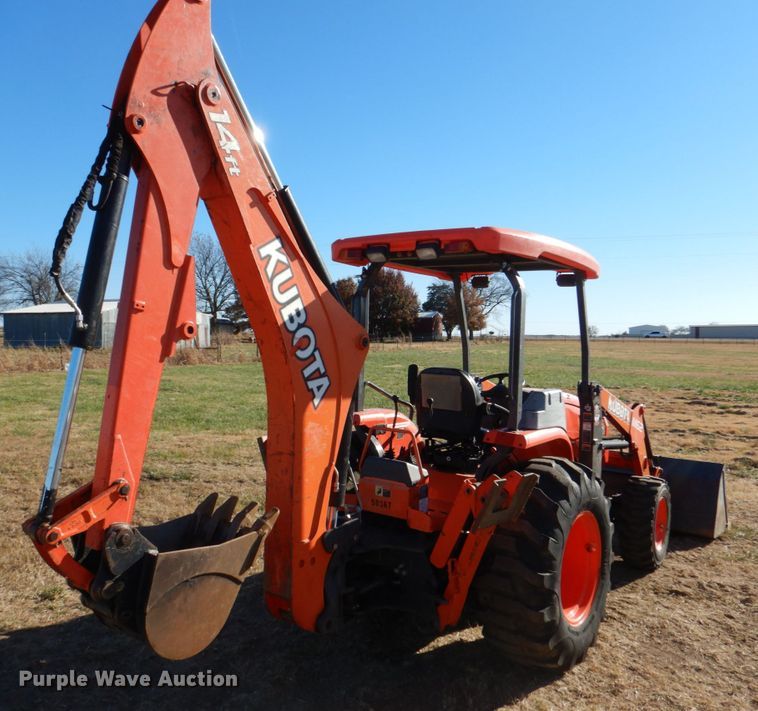image for item JD9549 2018 Kubota M62  backhoe