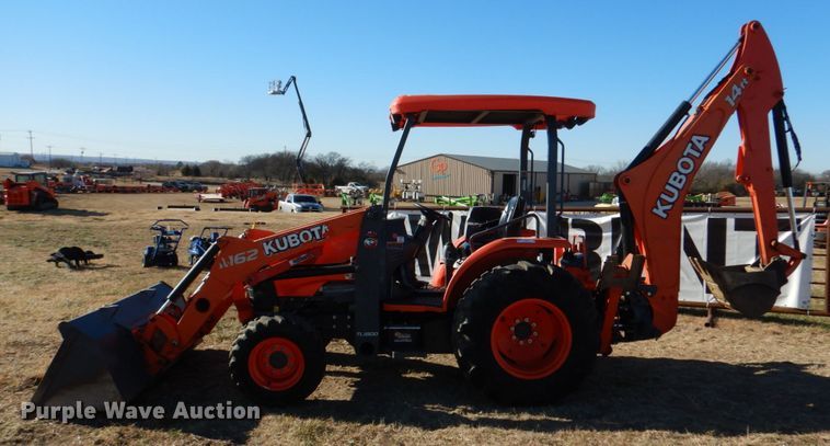 image for item JD9549 2018 Kubota M62  backhoe