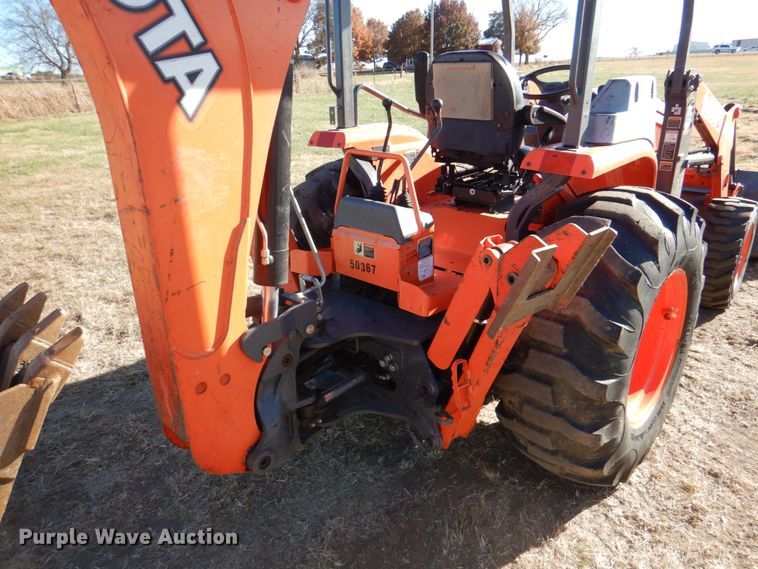 image for item JD9549 2018 Kubota M62  backhoe