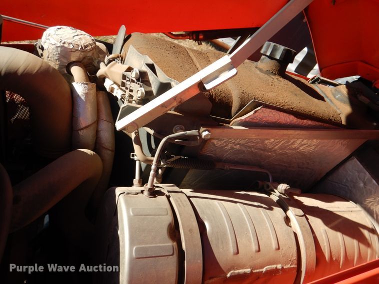 image for item JD9549 2018 Kubota M62  backhoe