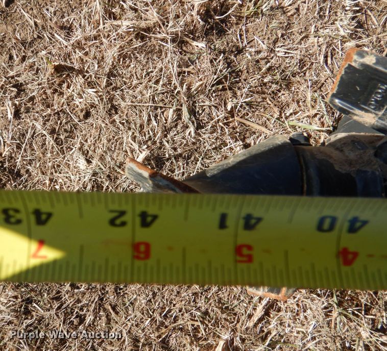 image for item JD9550 Compact utility loader auger