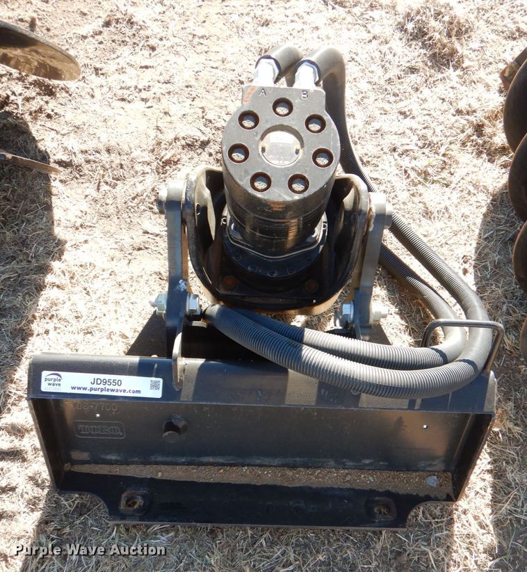 image for item JD9550 Compact utility loader auger