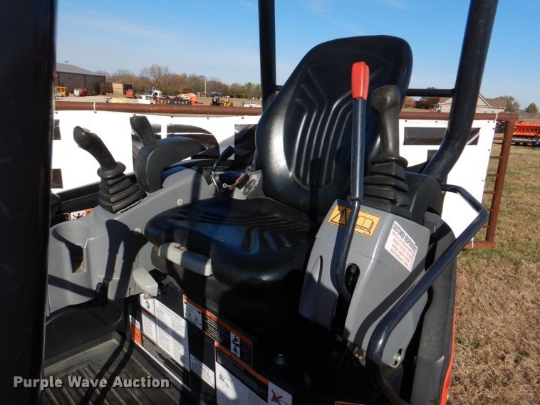 image for item JD9578 2020 Kubota U27-4  mini excavator