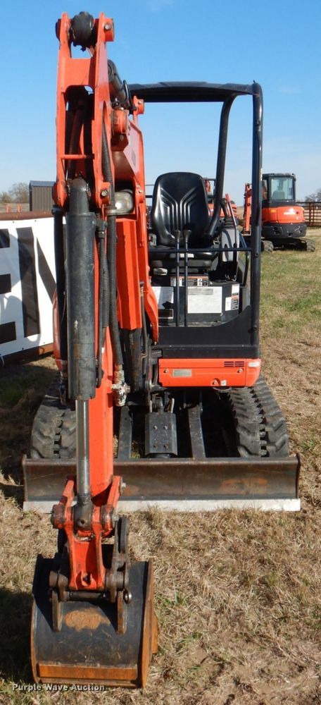 image for item JD9579 2019 Kubota U27-4  mini excavator