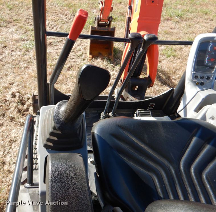 image for item JD9579 2019 Kubota U27-4  mini excavator