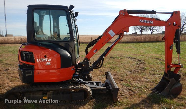 image for item JD9583 2020 Kubota U35-4  mini excavator