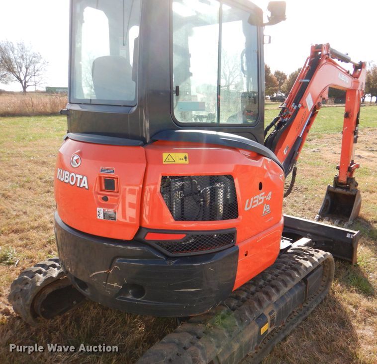 image for item JD9583 2020 Kubota U35-4  mini excavator