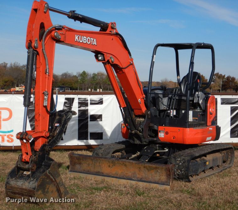 image for item JD9584 2019 Kubota U55-4  mini excavator