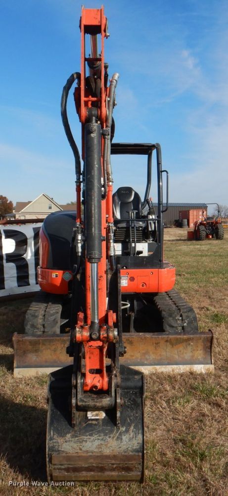 image for item JD9584 2019 Kubota U55-4  mini excavator