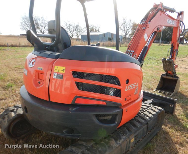 image for item JD9584 2019 Kubota U55-4  mini excavator