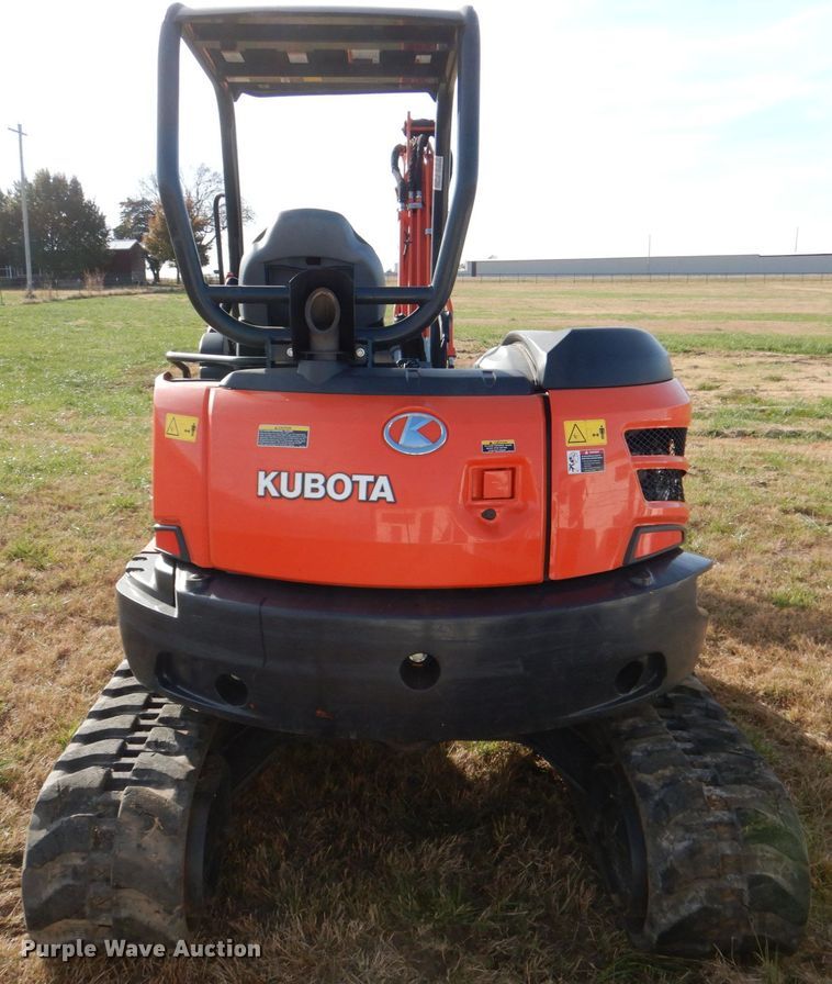image for item JD9584 2019 Kubota U55-4  mini excavator
