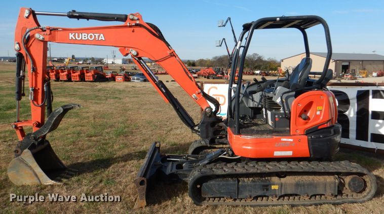 image for item JD9584 2019 Kubota U55-4  mini excavator