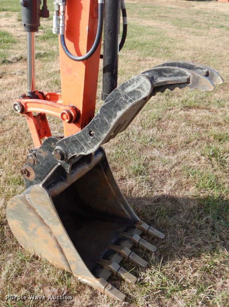 image for item JD9584 2019 Kubota U55-4  mini excavator