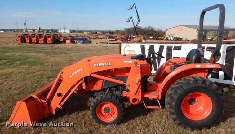 image for item JD9590 2020 Kubota L3901HST  MFWD tractor