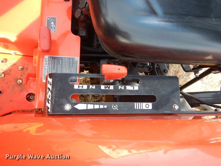 image for item JD9590 2020 Kubota L3901HST  MFWD tractor