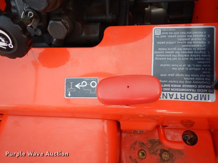 image for item JD9590 2020 Kubota L3901HST  MFWD tractor