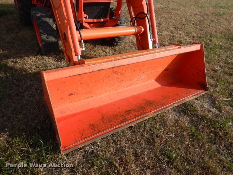 image for item JD9590 2020 Kubota L3901HST  MFWD tractor