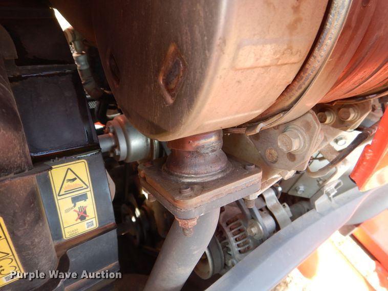 image for item JD9590 2020 Kubota L3901HST  MFWD tractor