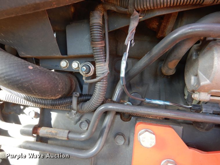 image for item JD9590 2020 Kubota L3901HST  MFWD tractor