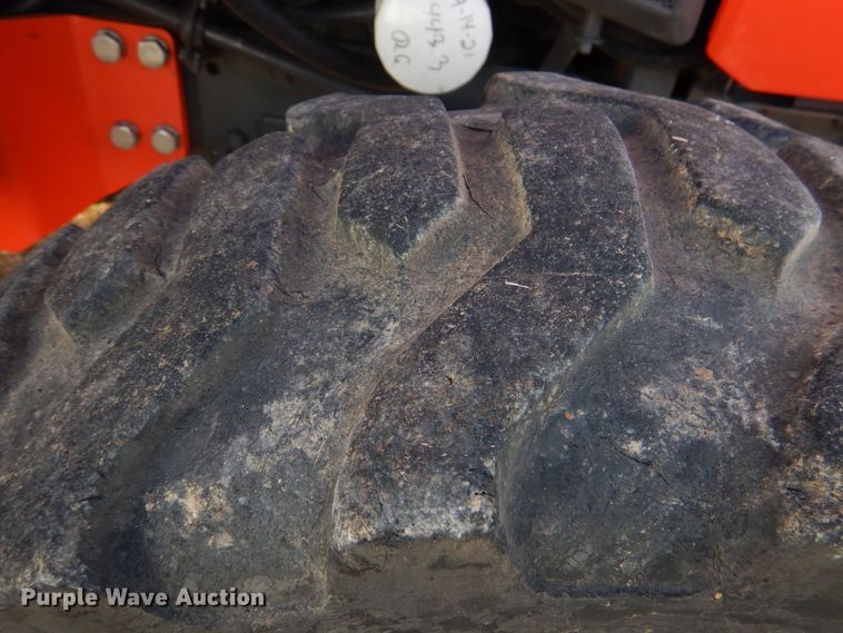 image for item JD9590 2020 Kubota L3901HST  MFWD tractor