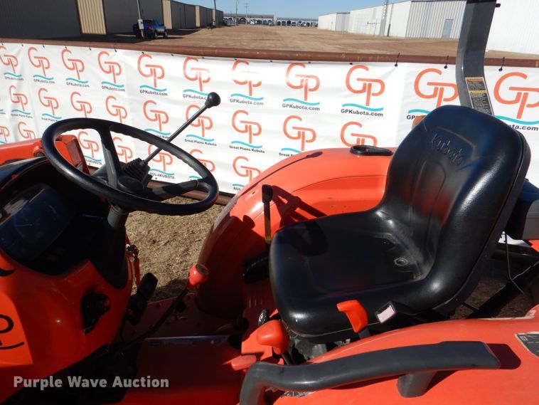 image for item JD9596 2019 Kubota L3310DT  MFWD tractor