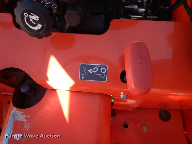 image for item JD9596 2019 Kubota L3310DT  MFWD tractor