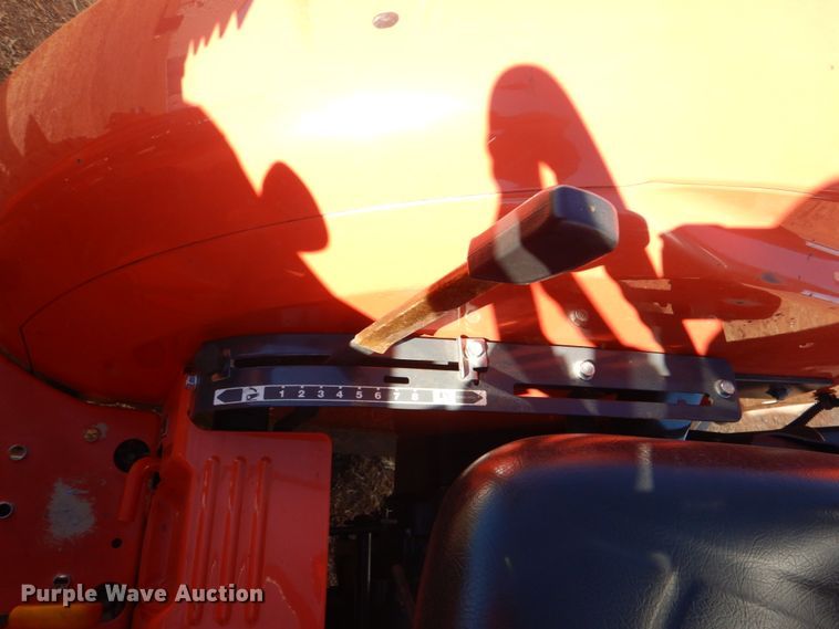 image for item JD9596 2019 Kubota L3310DT  MFWD tractor