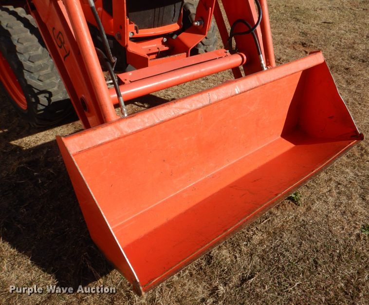 image for item JD9596 2019 Kubota L3310DT  MFWD tractor