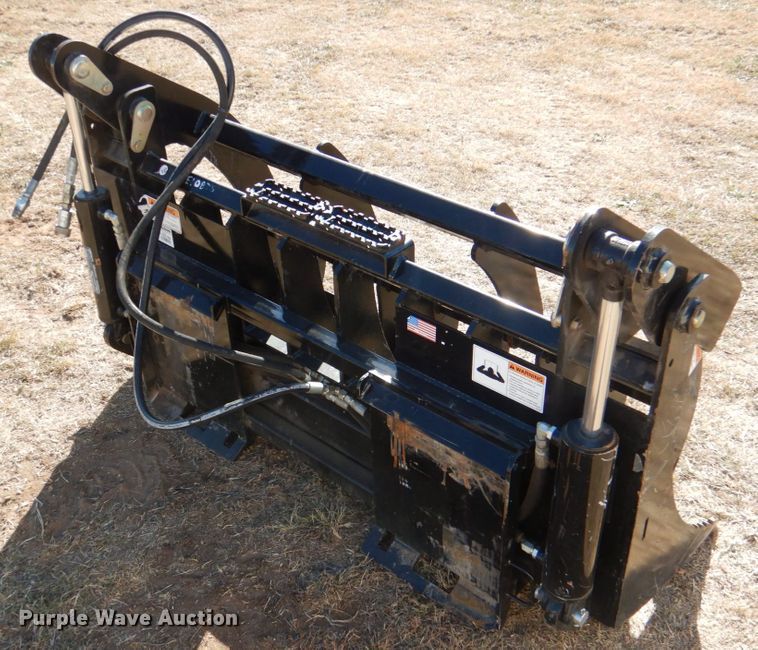 image for item JD9598 Land Pride SGC1560  skid steer claw grapple