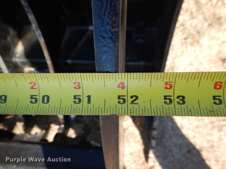 image for item JD9598 Land Pride SGC1560  skid steer claw grapple