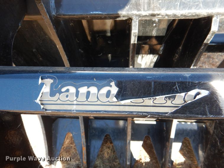 image for item JD9598 Land Pride SGC1560  skid steer claw grapple