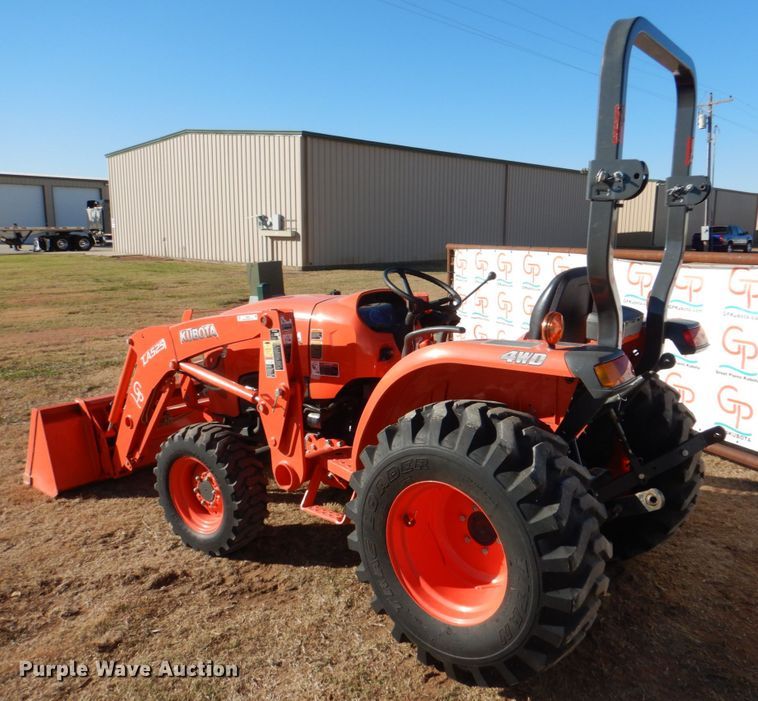 image for item JD9601 2019 Kubota L3301DT  MFWD tractor